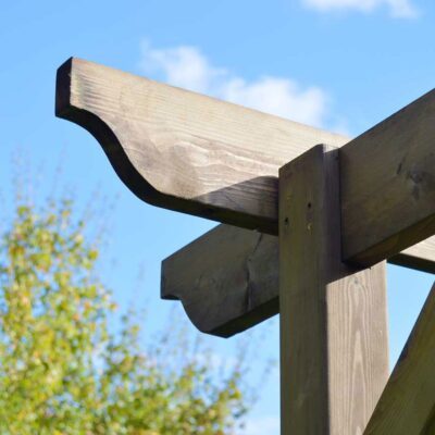 Wall Mounted Garden Pergola - Rustic Brown - Detail - Rafter End