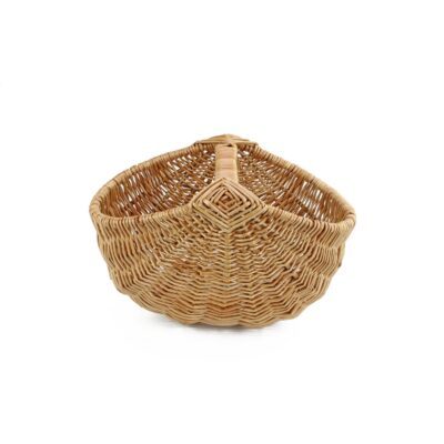 LG035 - Small Rounded Wicker Trug - Front View