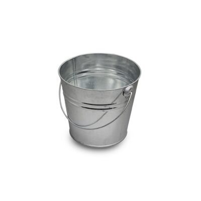 MT033 - Medium Galvanised Metal Bucket 1